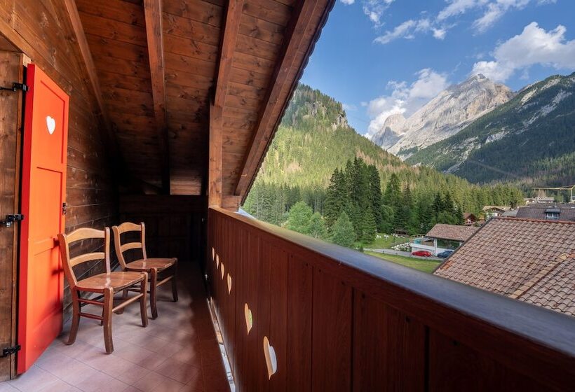 Номер Стандарт Вид на Горы, Villa Adria B&b