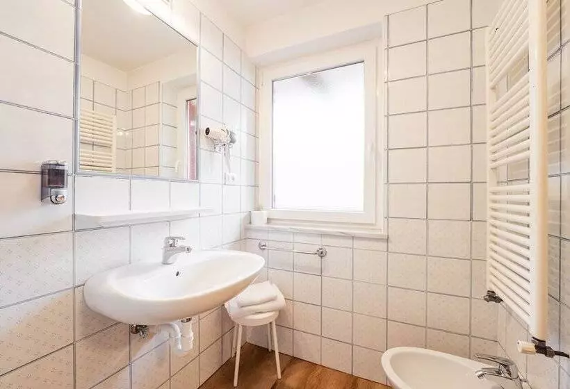 スタンダードシングルルーム, Villa Adria B&b