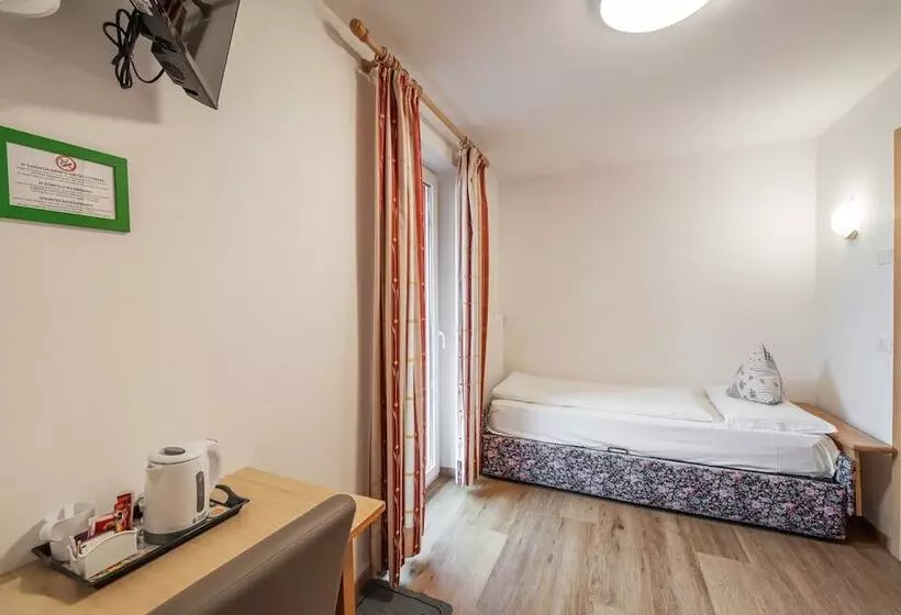 スタンダードシングルルーム, Villa Adria B&b
