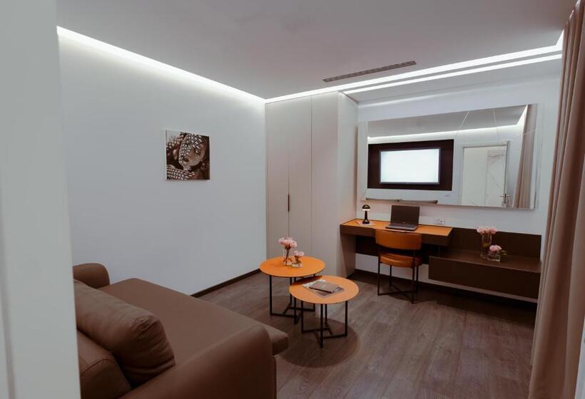 جناح جونيور, Maritim Marina Bay Resort & Casino