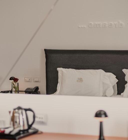 جناح جونيور, Maritim Marina Bay Resort & Casino