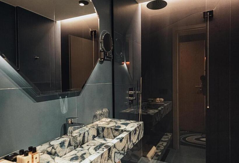 Номер Superior, Maritim Marina Bay Resort & Casino