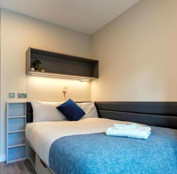 اتاق استاندارد, The Westwood Summer Accommodation