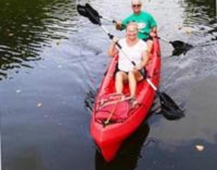 شقة غرفتين, Banyan Harbor