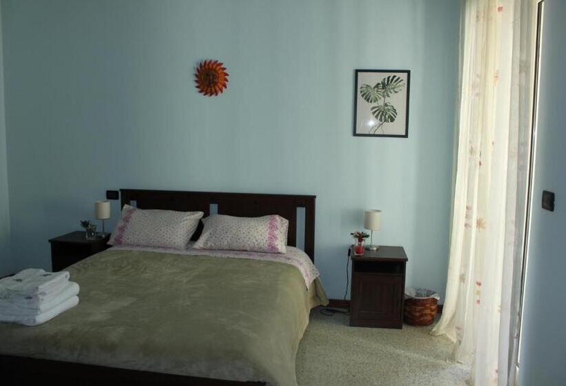 Номер Deluxe, B&b Giove&nettuno