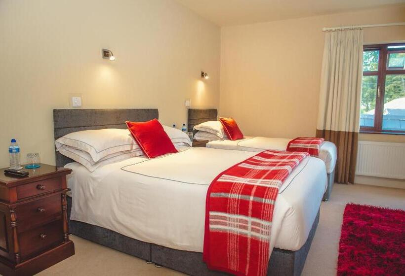 خانه 2 خوابه, Kayden House