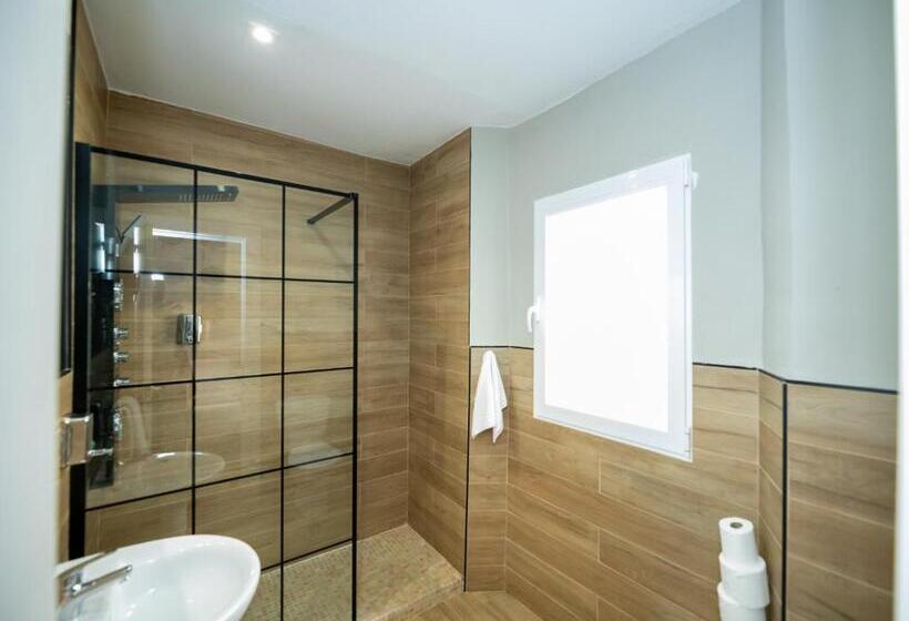 Habitació Triple Estàndard, Monasterio Granada  Adults Only