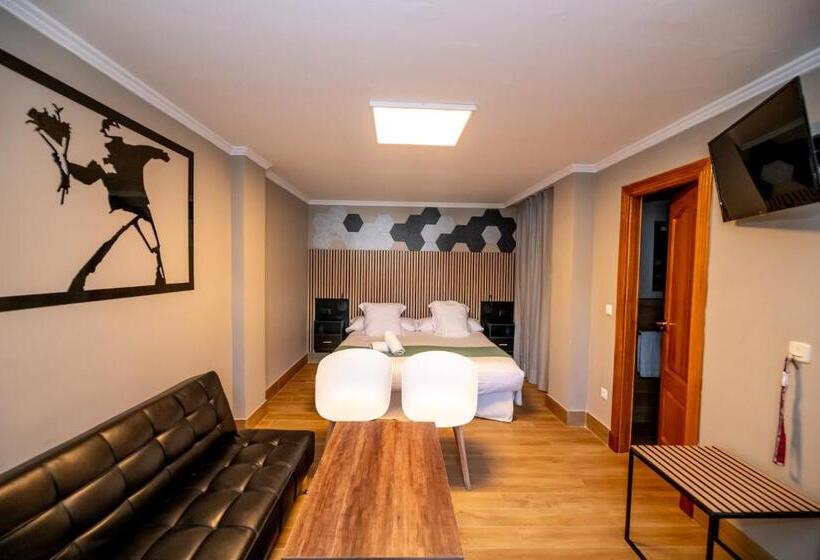 Habitació Deluxe, Monasterio Granada  Adults Only