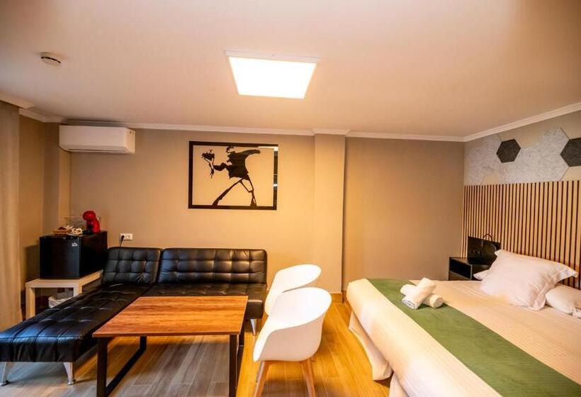 Habitació Deluxe, Monasterio Granada  Adults Only