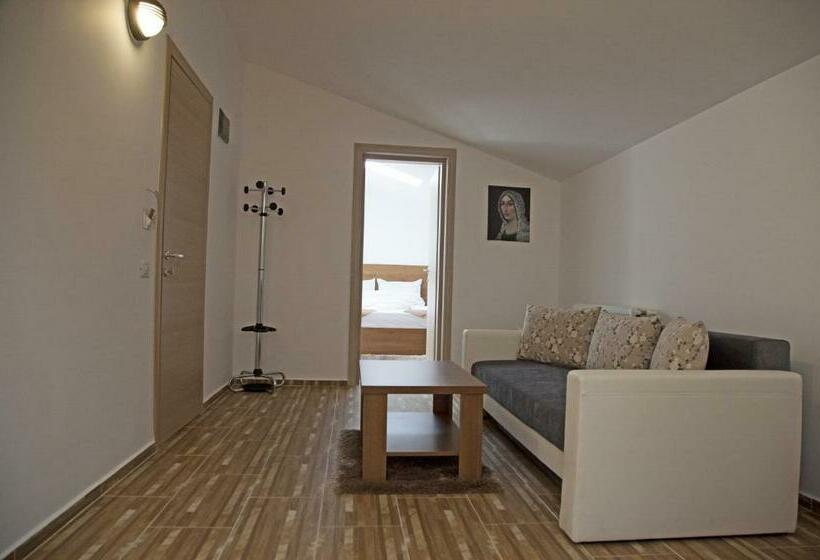 １ベッドルームアパートメント, Nova Residence 2