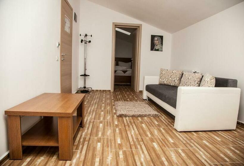 １ベッドルームアパートメント, Nova Residence 2