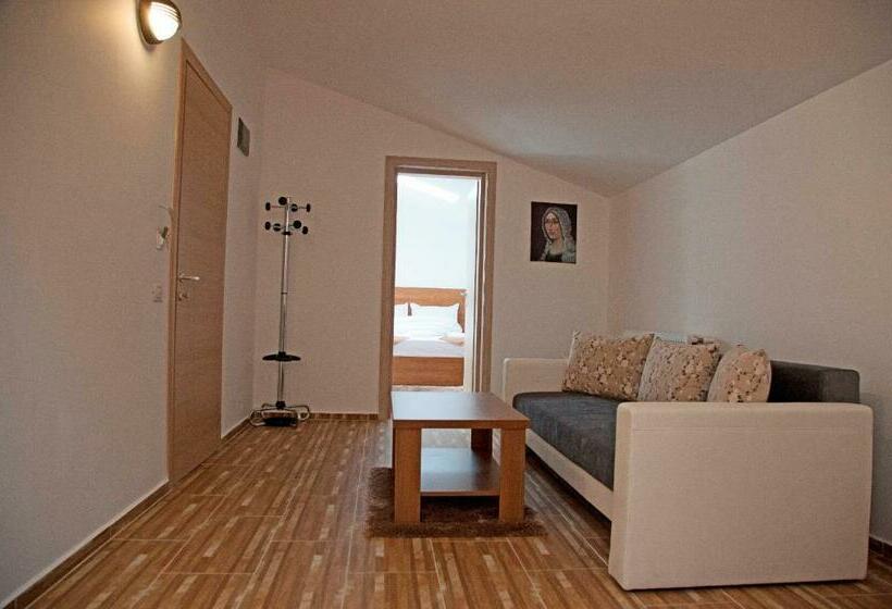 １ベッドルームアパートメント, Nova Residence 2