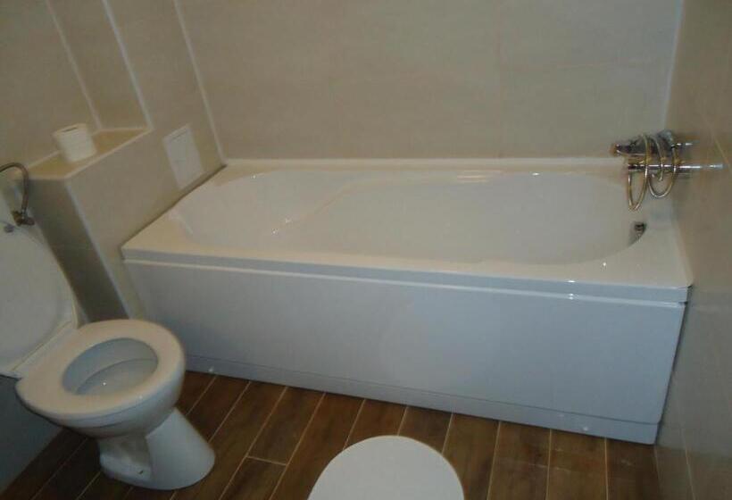 スタンダードスタジオ, Nova Residence 2