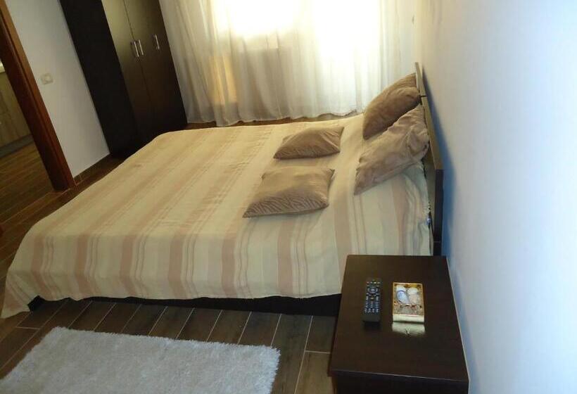 スタンダードスタジオ, Nova Residence 2