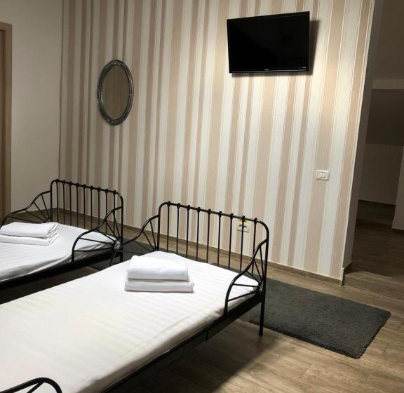 スタンダードトリプルルーム, Nova Residence 2