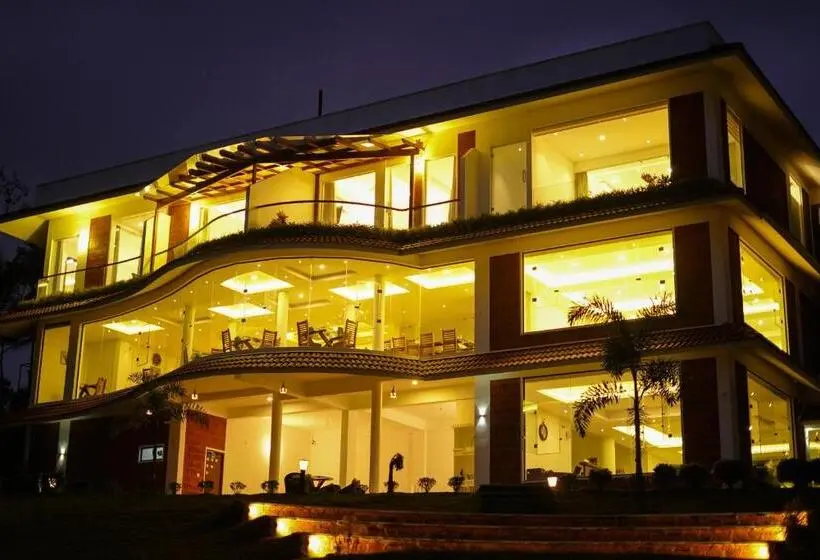 スタンダードトリプルルーム, Room In Guest Room   Lakerose Wayanad Resort   Lake View