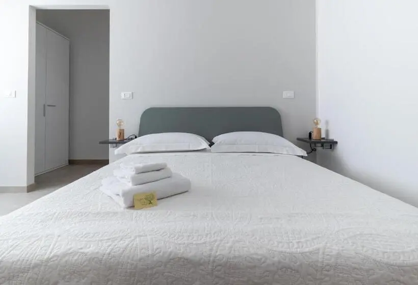 スタンダードトリプルルーム, B&b Foglie D’ulivo