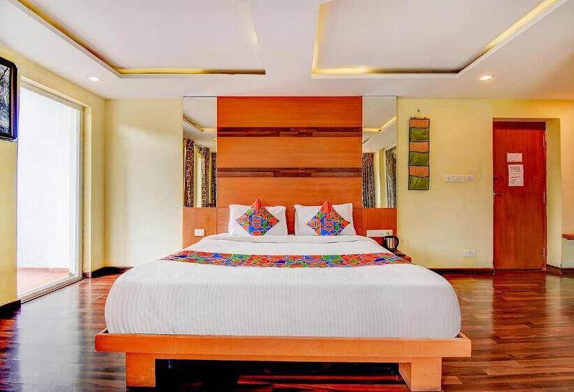 Люкс, Fabhotel Abirami Grand Inn   Nr Bryant Park