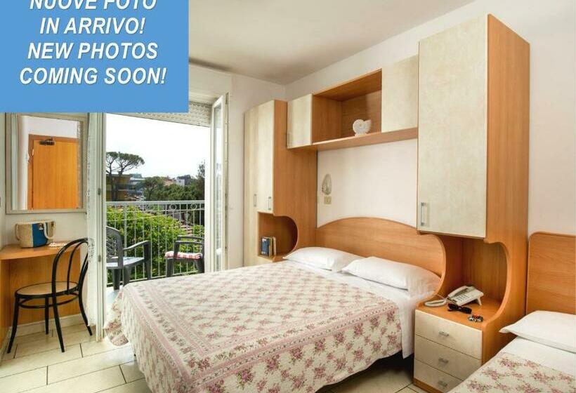 اتاق کلاسیک چهارنفره, Luana