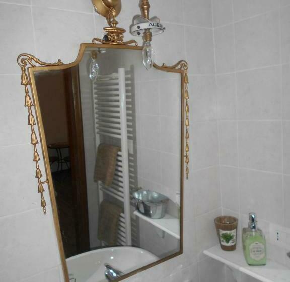 اتاق استاندارد با تخت بزرگ, Jackie O' A La Maison