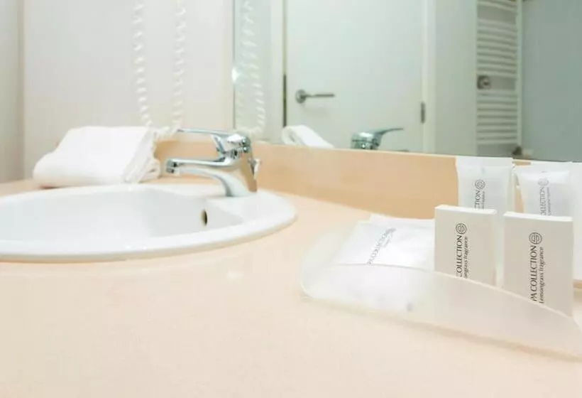 デラックスルーム, Aazaert By Wp Hotels