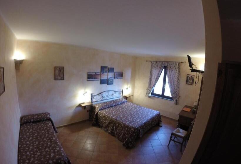 Номер Стандарт Трехместный, Agriturismo Casale Di Gricciano