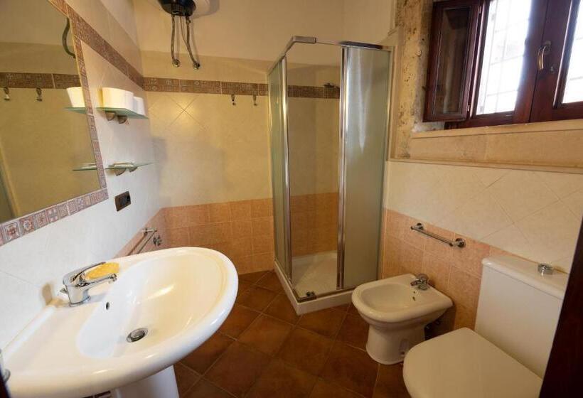 2침실 아파트 풀장 전망, Agriturismo Masseria Sant Elia