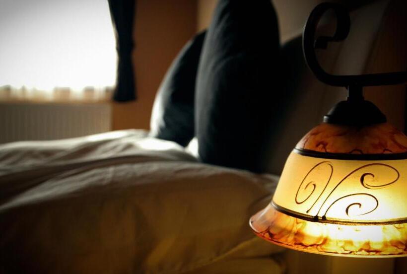 اتاق لوکس با بالکن, Bajor Panzió Bük Bükfürdő, Adults Friendly 12 Plus