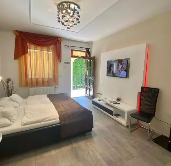 バルコニー付きデラックスルーム, Bajor Panzió Bük Bükfürdő, Adults Friendly 12 Plus
