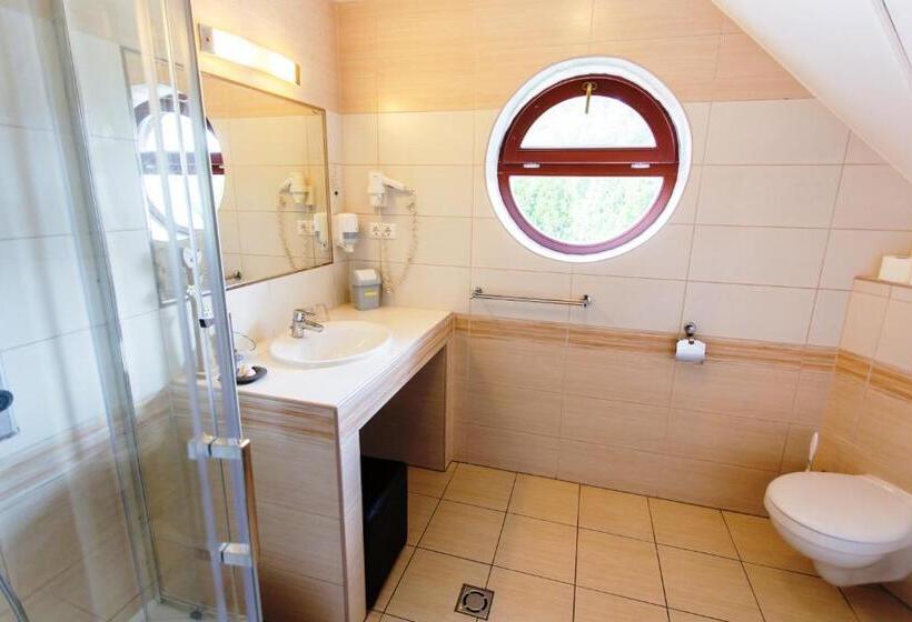 سوییت لوکس, Bajor Panzió Bük Bükfürdő, Adults Friendly 12 Plus