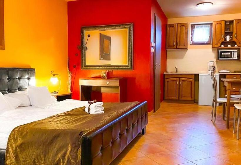 اتاق استاندارد سه نفره, Bajor Panzió Bük Bükfürdő, Adults Friendly 12 Plus