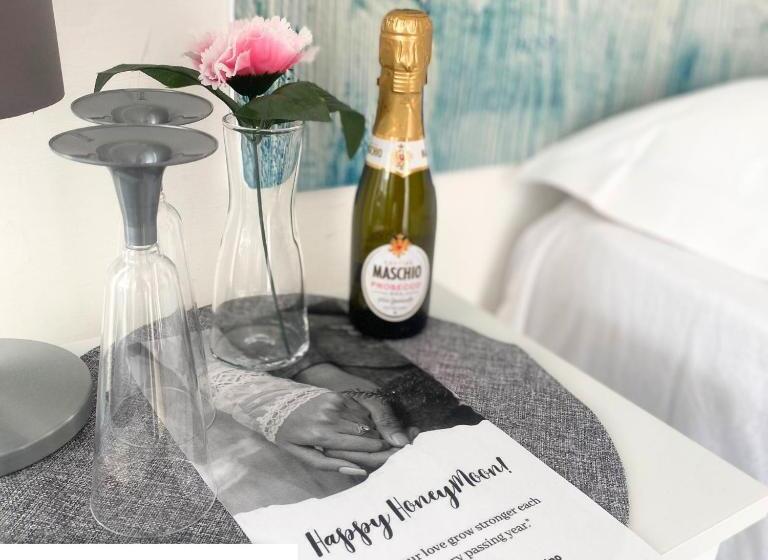 Номер Стандарт, Airport