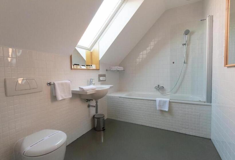 Quarto Clássico, Aplaus