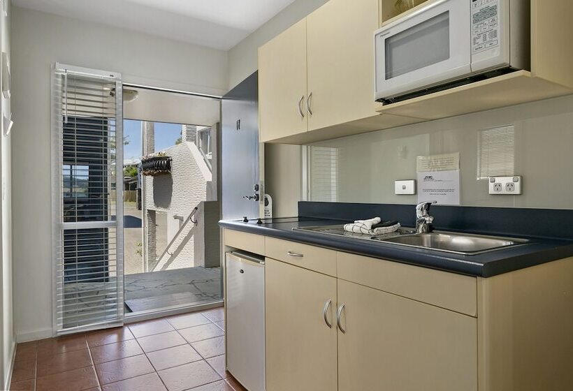 豪华工作室, Baycrest Thermal Lodge