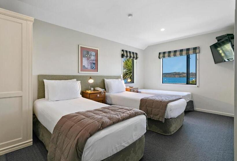 家庭间, Baycrest Thermal Lodge