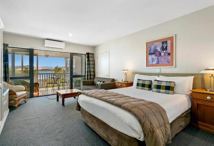 家庭间, Baycrest Thermal Lodge