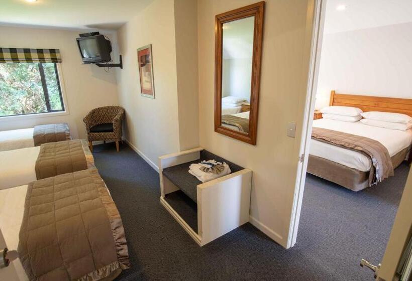 家庭间, Baycrest Thermal Lodge