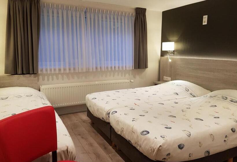 5人标间, Bor Scheveningen