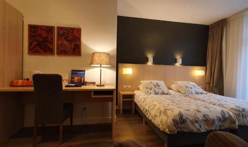 家庭间, Bor Scheveningen