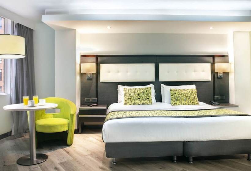 חדר סופריור, City Bog Expo Museo