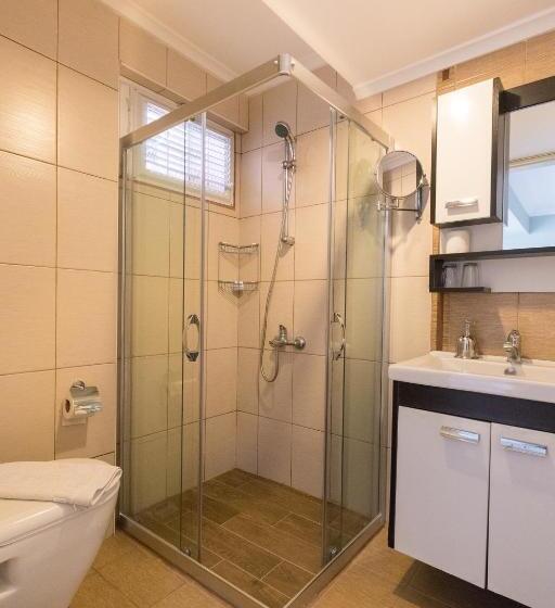 شقة غرفتين, Dost