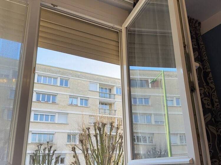 اتاق سوپریور, Hôtel De Caen