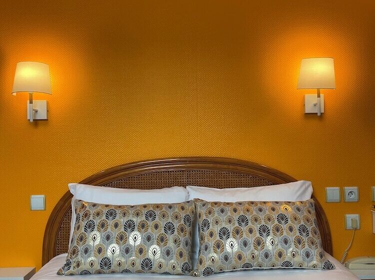 اتاق استاندارد, Hôtel De Caen