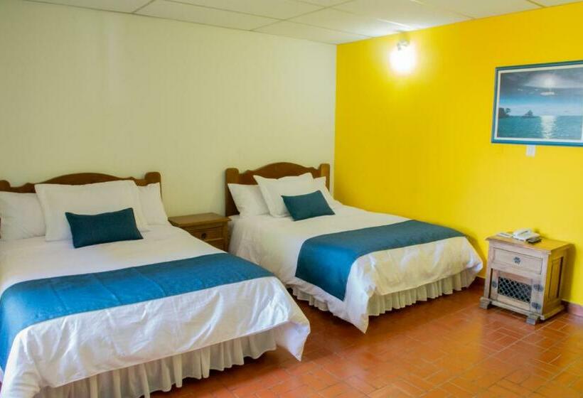 基本三人间, Ecohotel La Casona Pereira