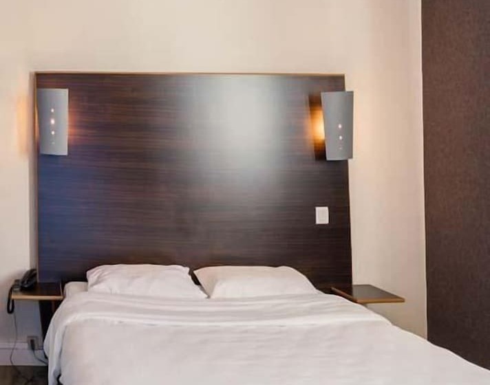 Четырехместный Номер Стандарт, Hôtel De La Vendée