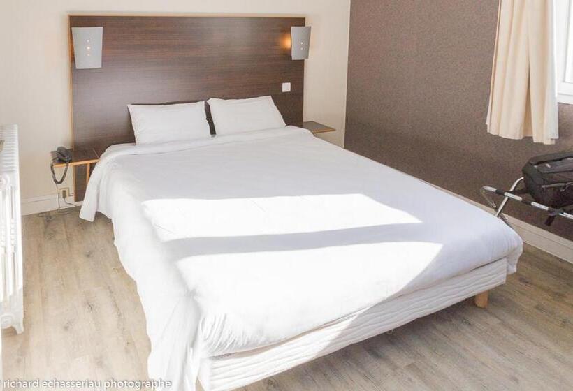 غرفة بريميوم, Hôtel De La Vendée