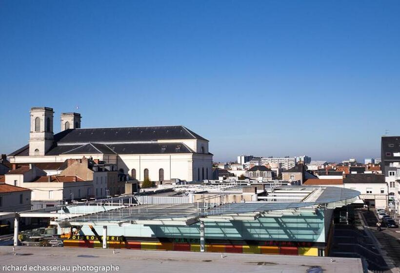 غرفة بريميوم ثلاثية, Hôtel De La Vendée