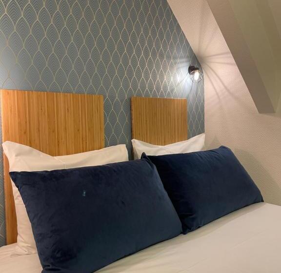 اتاق استاندارد یک نفره, Hôtel De Caen