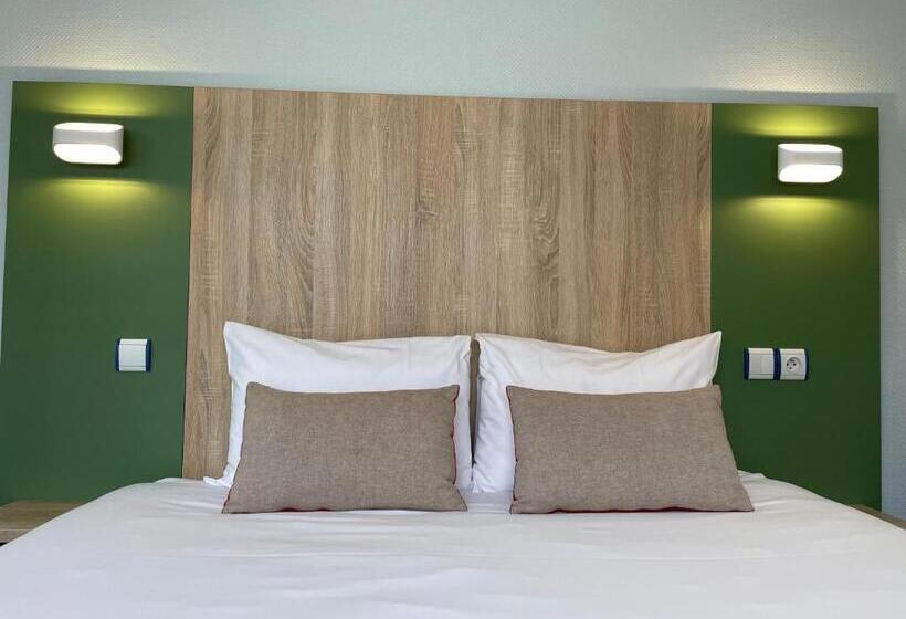 اتاق سوپریور, Hôtel De Caen