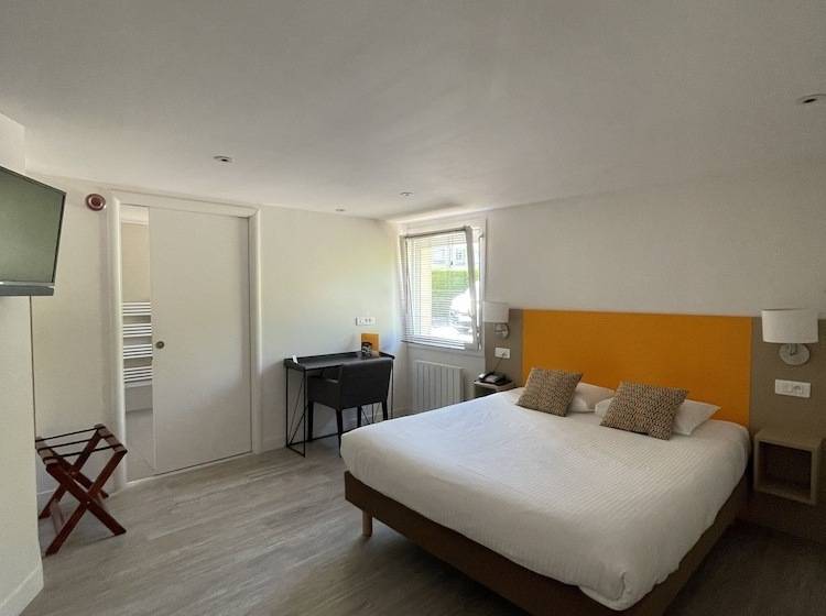 اتاق سوپریور, Hôtel De Caen